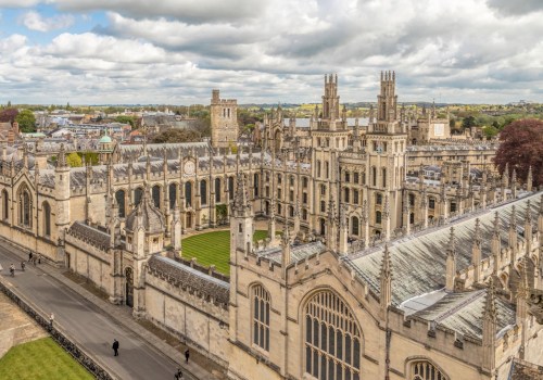 A Comprehensive Guide to Undergraduate Programs at Oxbridge Universities